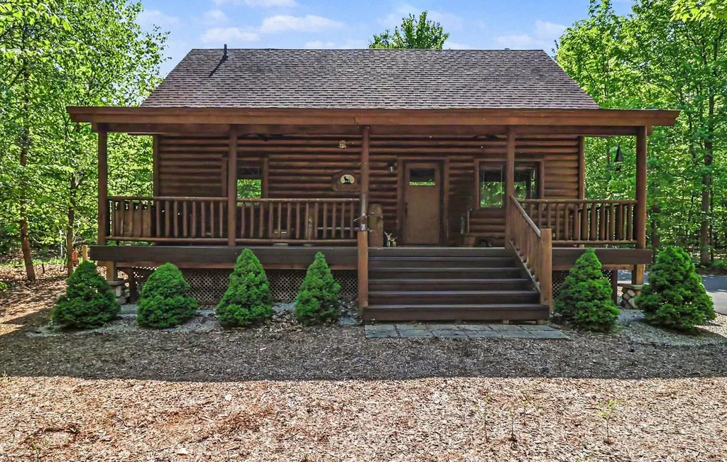 15163 Winding Creek Drive Springdale Township MI 49614