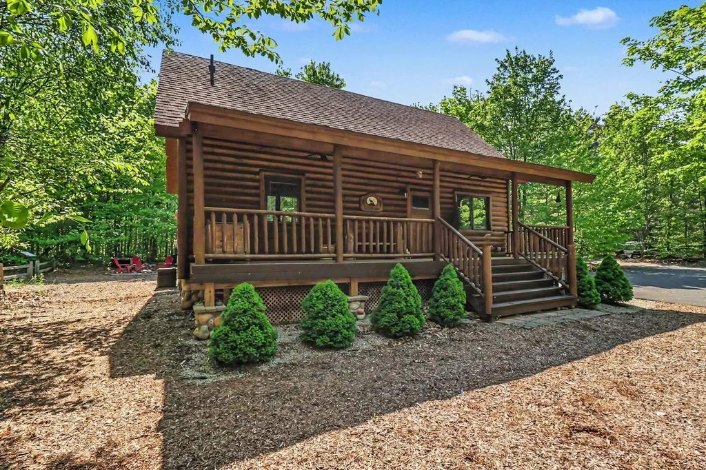 15163 Winding Creek Drive Springdale Township MI 49614