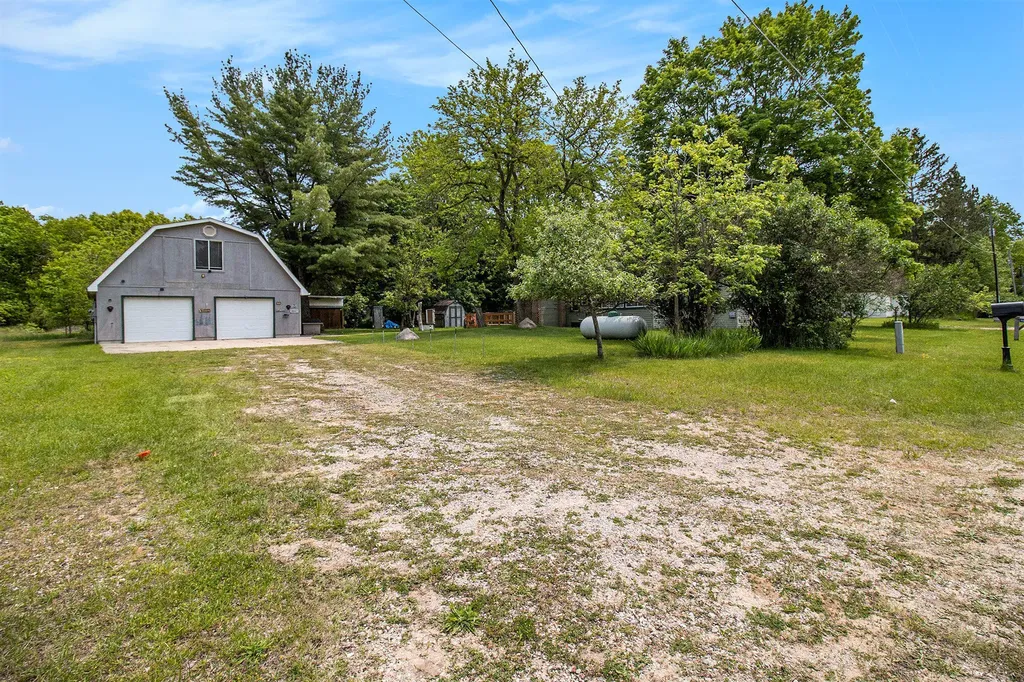 1754 Maggie Street Branch Township MI 49410