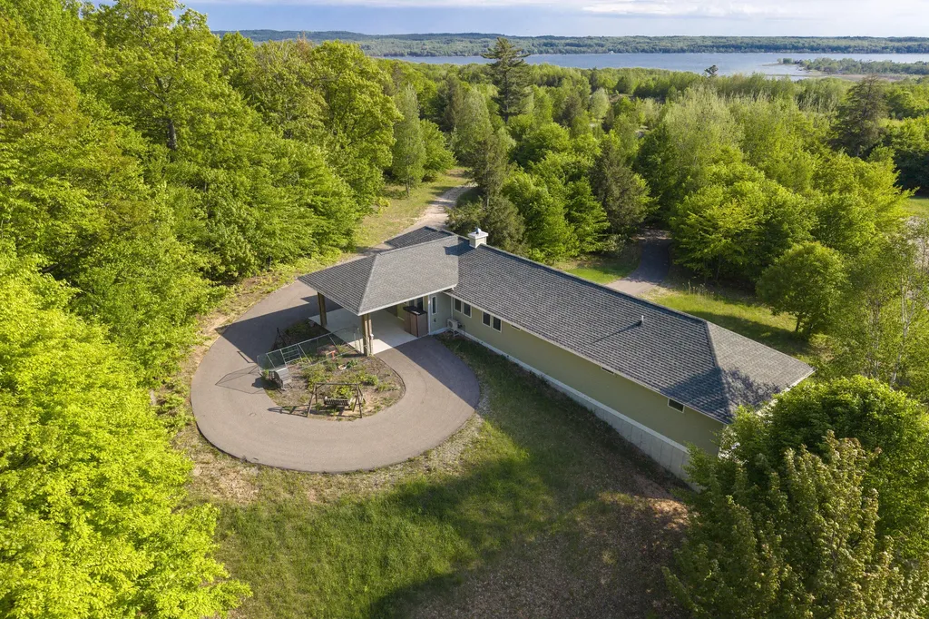 9798 N Slope Drive Onekama Township MI 49675