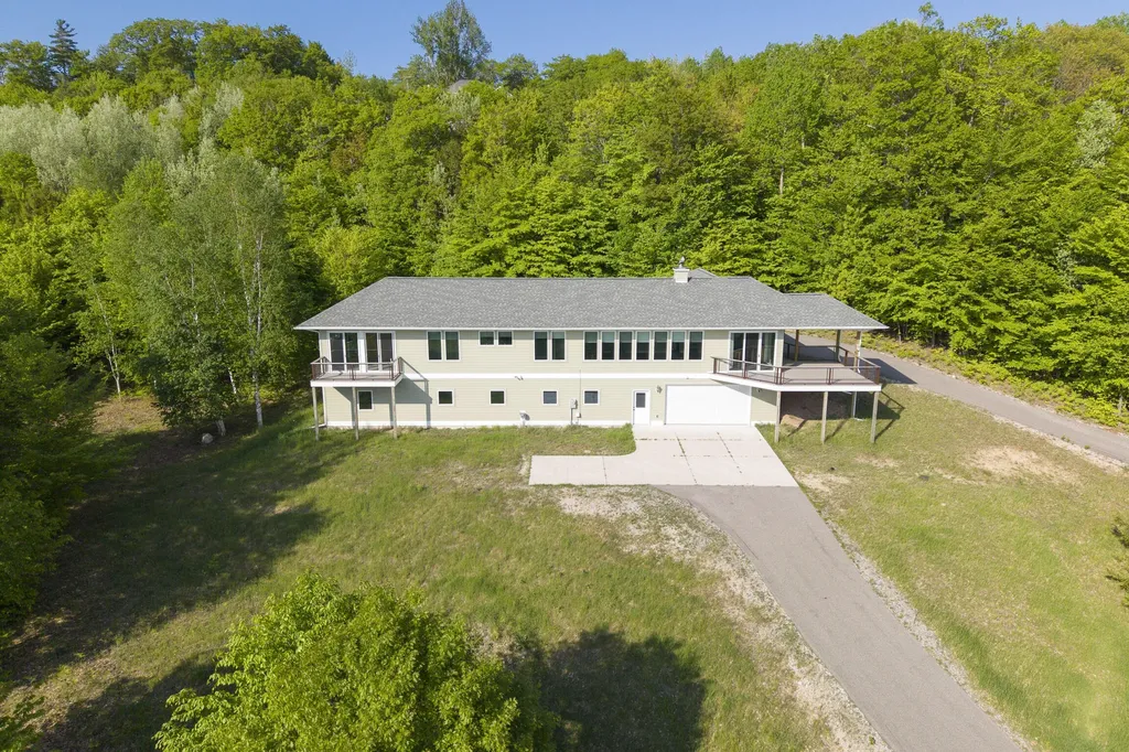 9798 N Slope Drive Onekama Township MI 49675