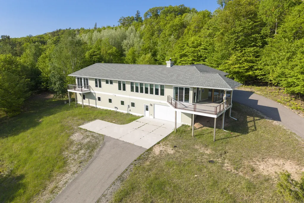 9798 N Slope Drive Onekama Township MI 49675