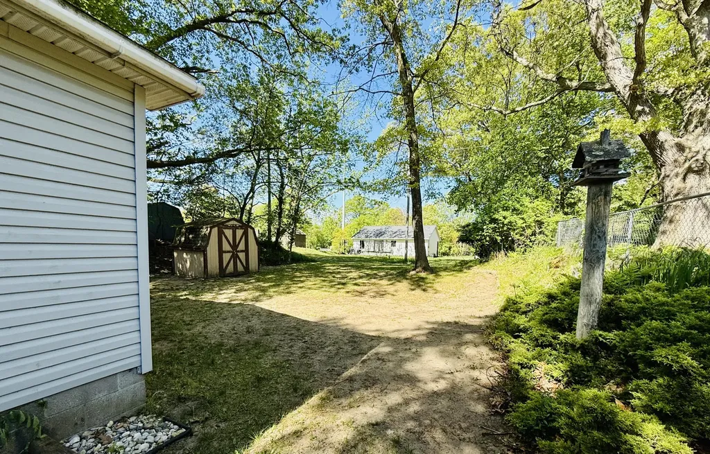 811 N Lavinia Street Ludington City MI 49431