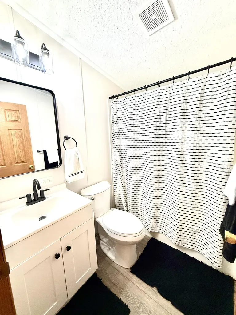 811 N Lavinia Street Ludington City MI 49431