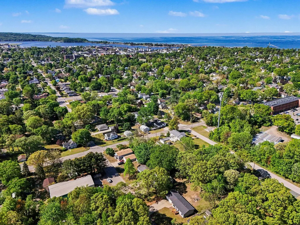 811 N Lavinia Street Ludington City MI 49431