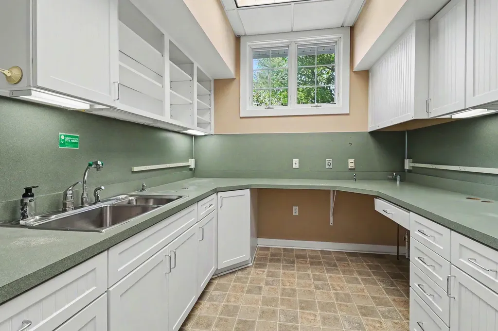 701 N Washington Avenue Ludington City MI 49431