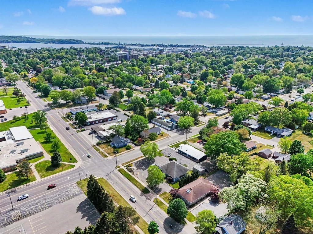 701 N Washington Avenue Ludington City MI 49431