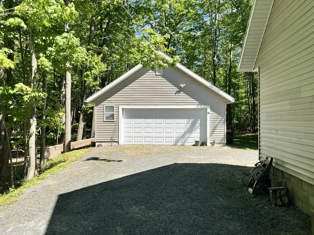 4760 N Lakeshore Road Golden Township MI 49436