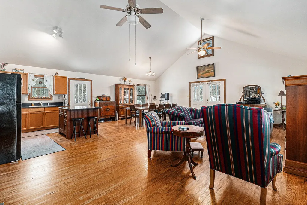 4760 N Lakeshore Road Golden Township MI 49436