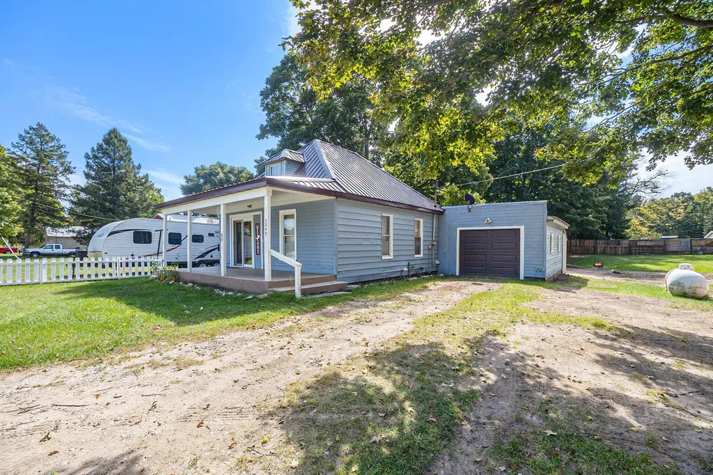 2249 E Ferry Street Ferry Township MI 49455