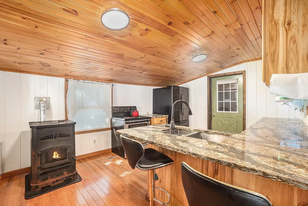 2249 E Ferry Street Ferry Township MI 49455