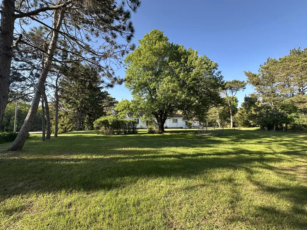 1735 Red Apple Road Filer Charter Township MI 49660