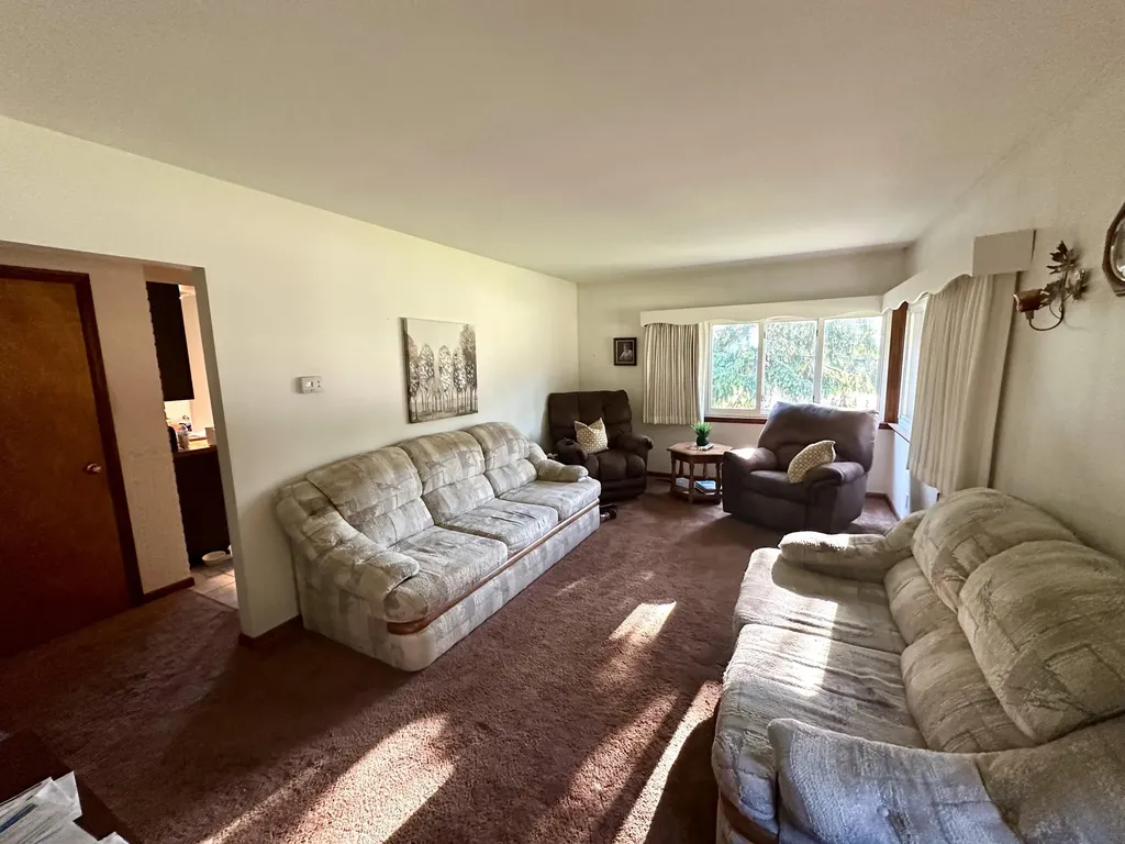 1735 Red Apple Road Filer Charter Township MI 49660