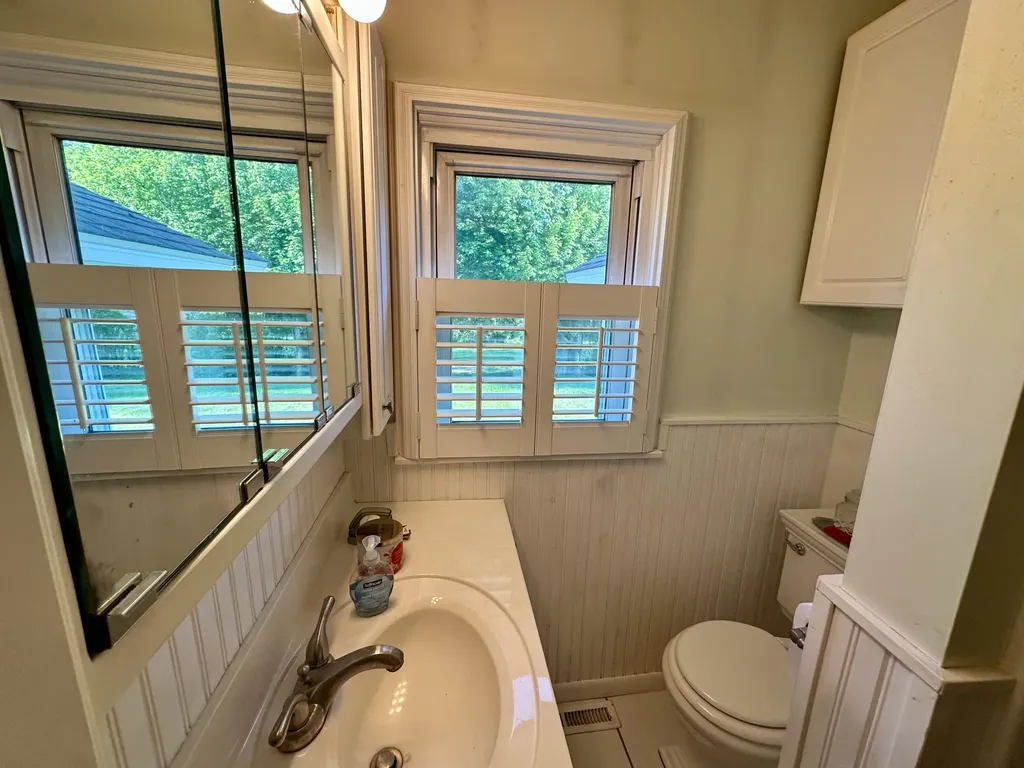 1735 Red Apple Road Filer Charter Township MI 49660