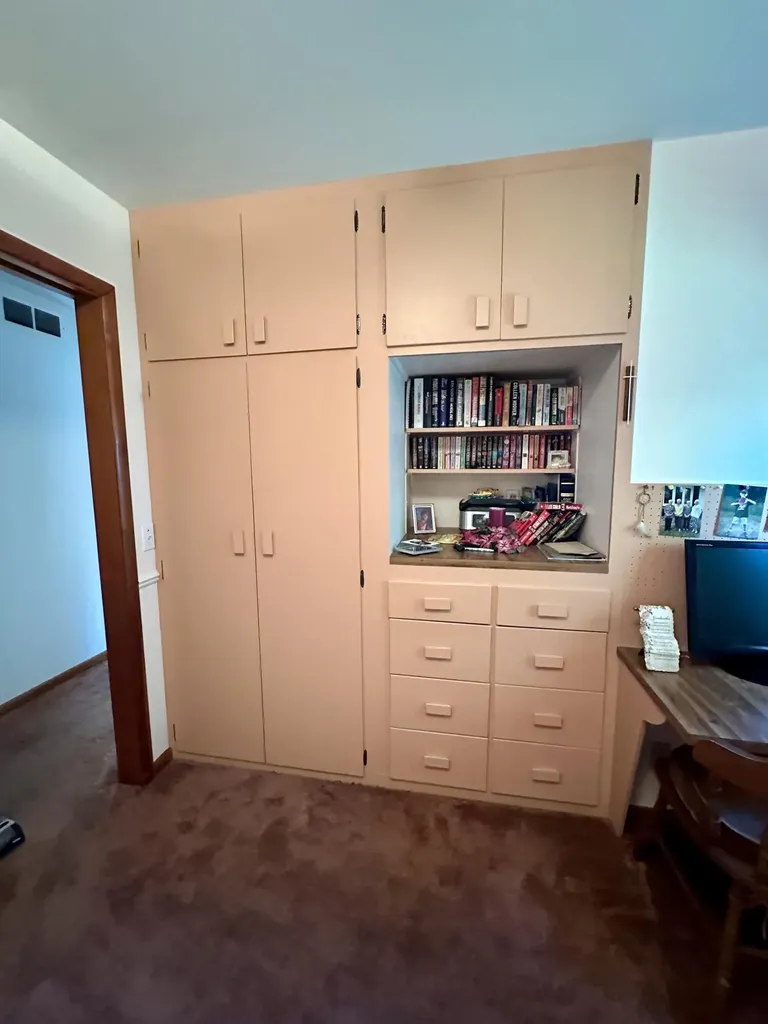 1735 Red Apple Road Filer Charter Township MI 49660