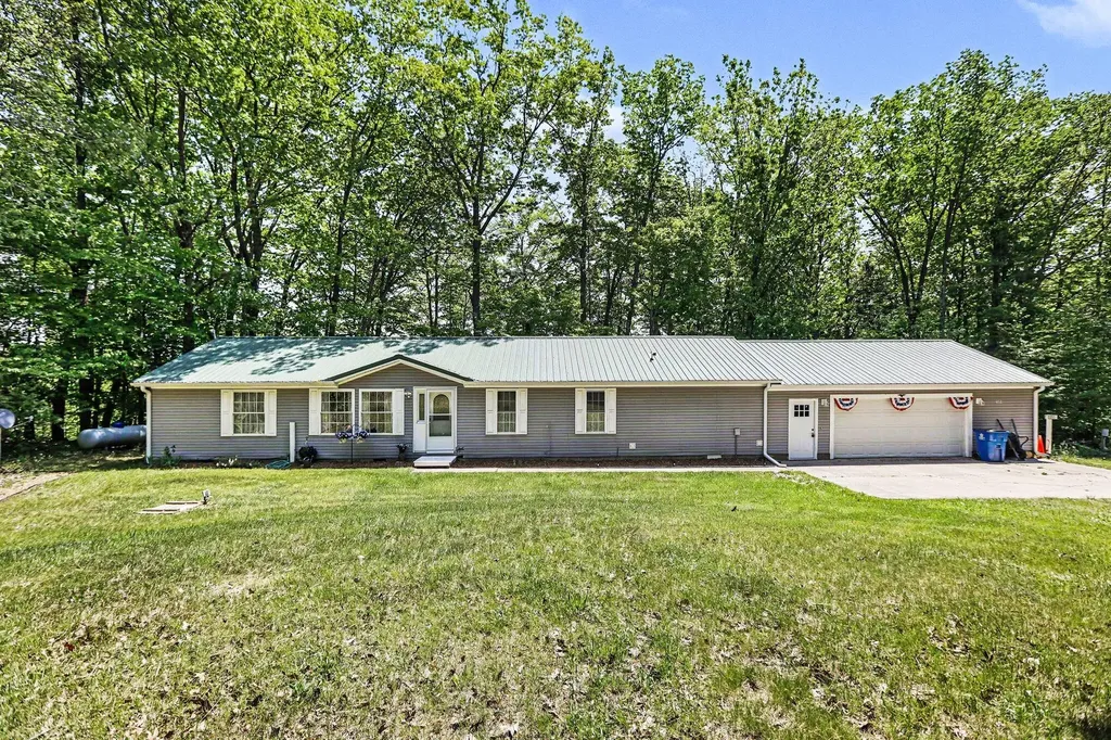 1351 W White Road Unknown City MI 49411