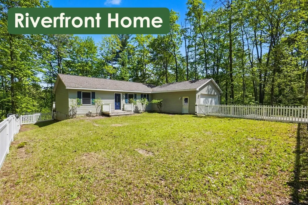 6360 W 8 Mile Road Elk Township MI 49644