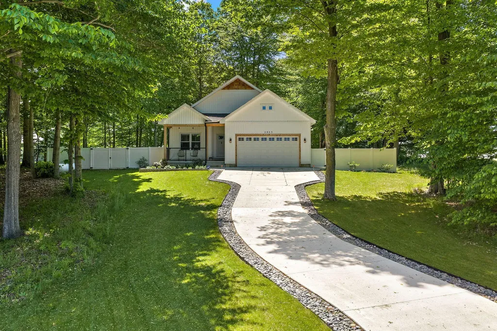 3953 W Harrison Road Hart City MI 49420