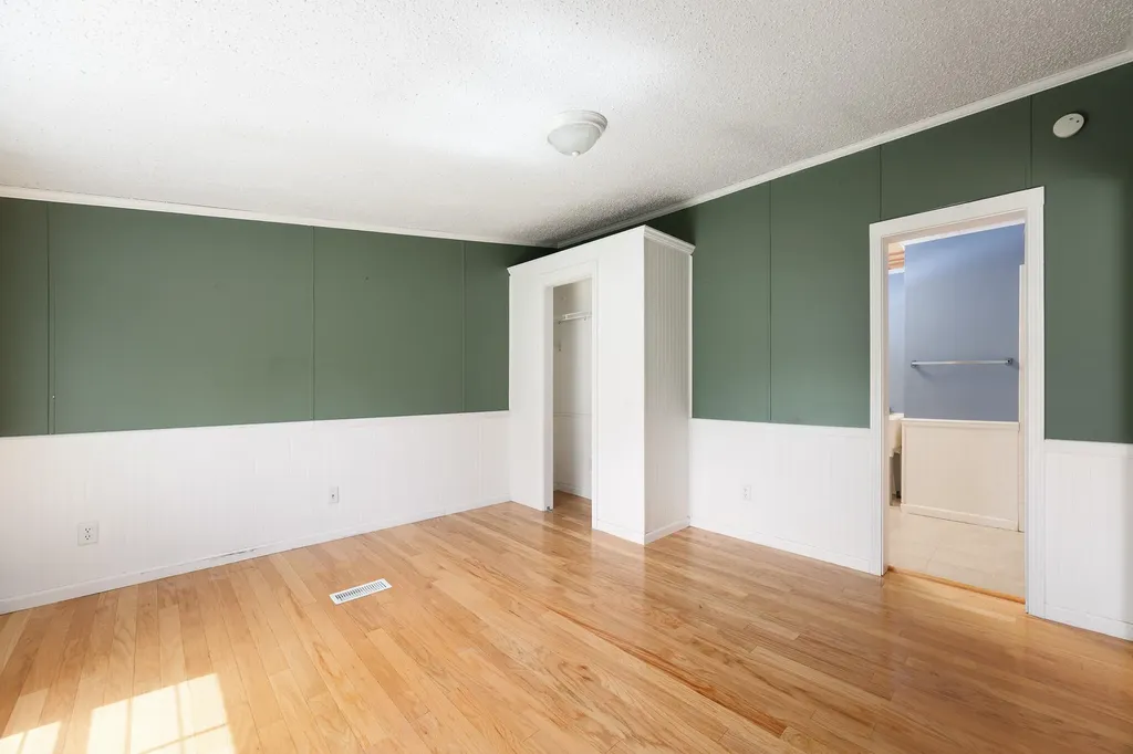 10810 S Orchard Way Unknown City MI 49684