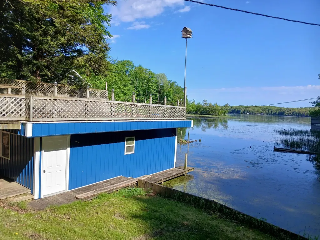 6149 N Loggers Lane Hamlin Township MI 49431