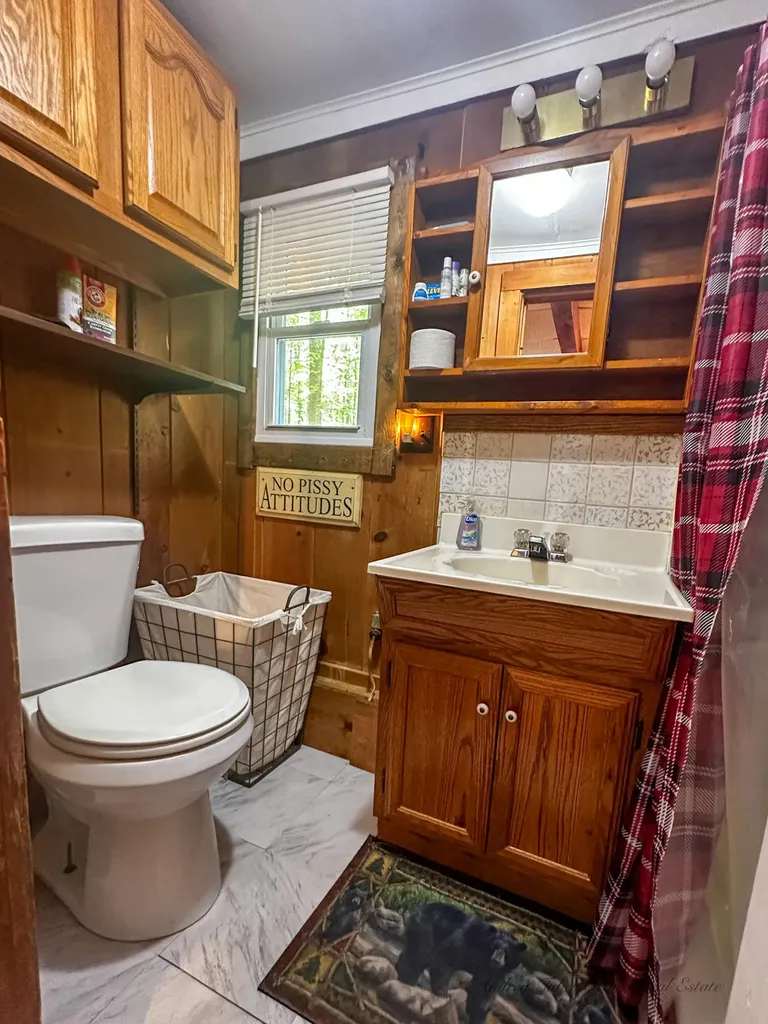 8923 W Toma Trail Elk Township MI 49644