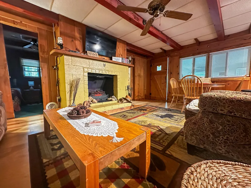 8923 W Toma Trail Elk Township MI 49644