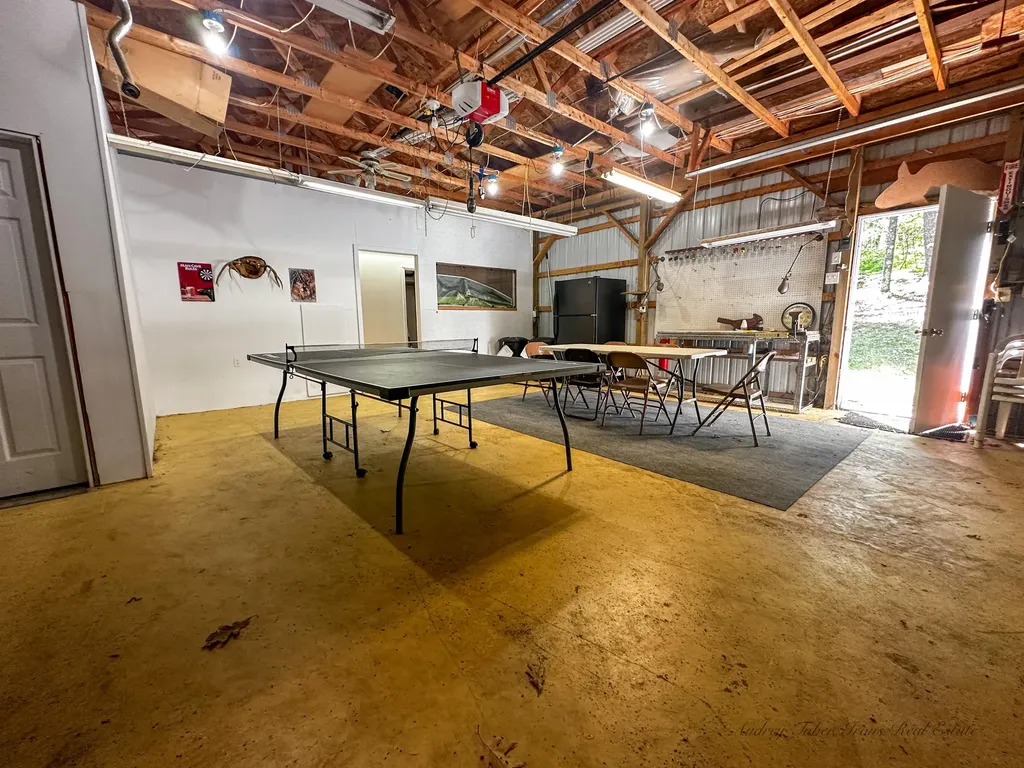 8923 W Toma Trail Elk Township MI 49644