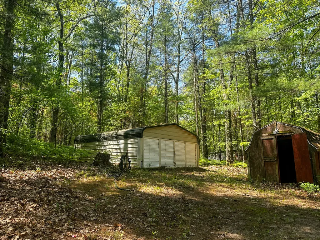 8923 W Toma Trail Elk Township MI 49644