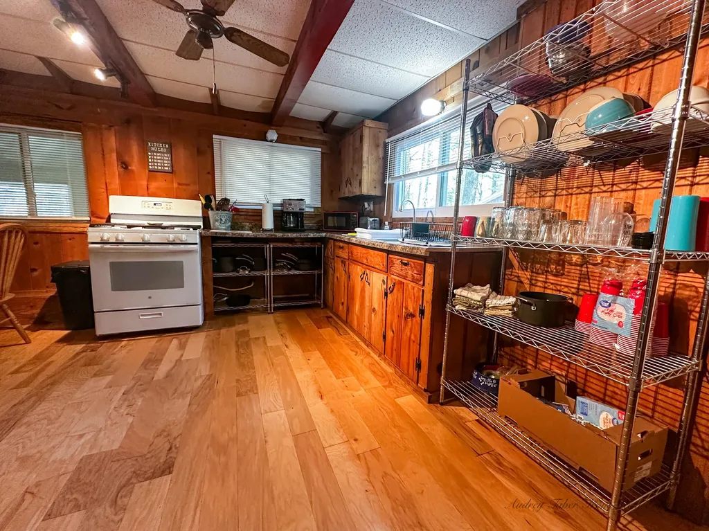 8923 W Toma Trail Elk Township MI 49644