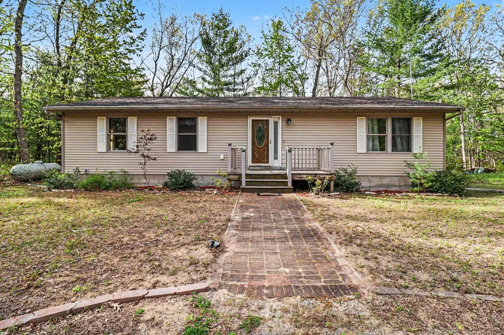 7137 E Catherine Road Branch Township MI 49410