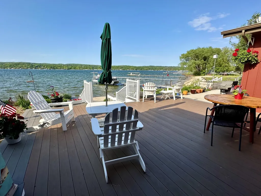 4554 Crescent Beach Road Onekama Village MI 49675