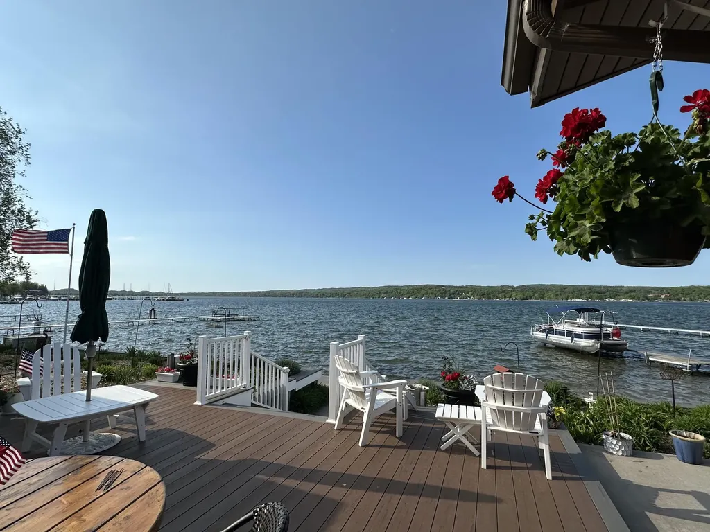 4554 Crescent Beach Road Onekama Village MI 49675