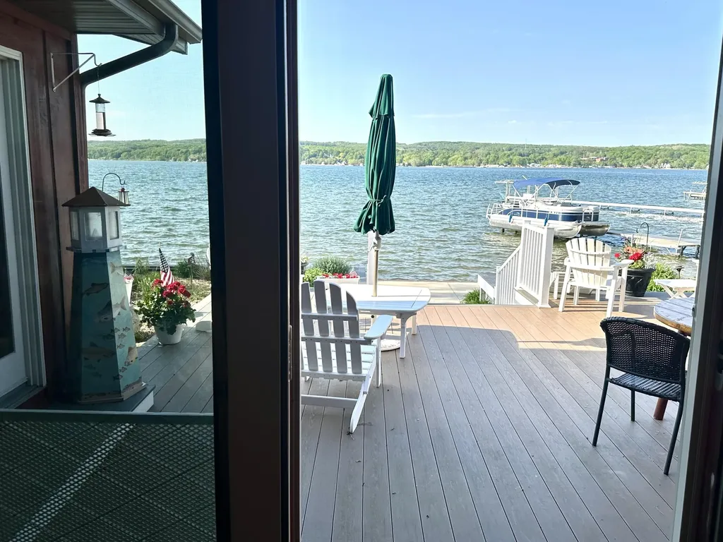 4554 Crescent Beach Road Onekama Village MI 49675