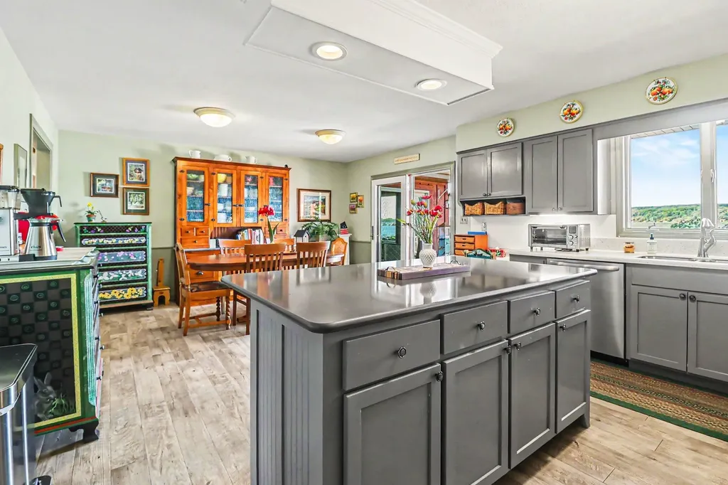 4554 Crescent Beach Road Onekama Village MI 49675