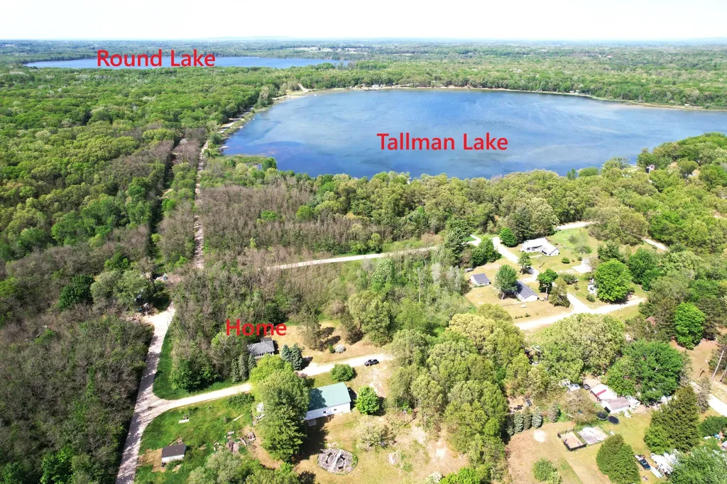 6668 E Annis Branch Township MI 49410