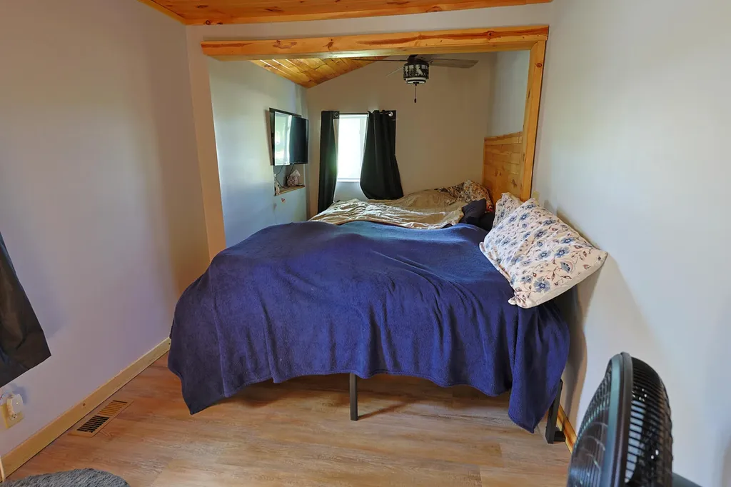 6854 E Garfield Road Newfield Township MI 49421