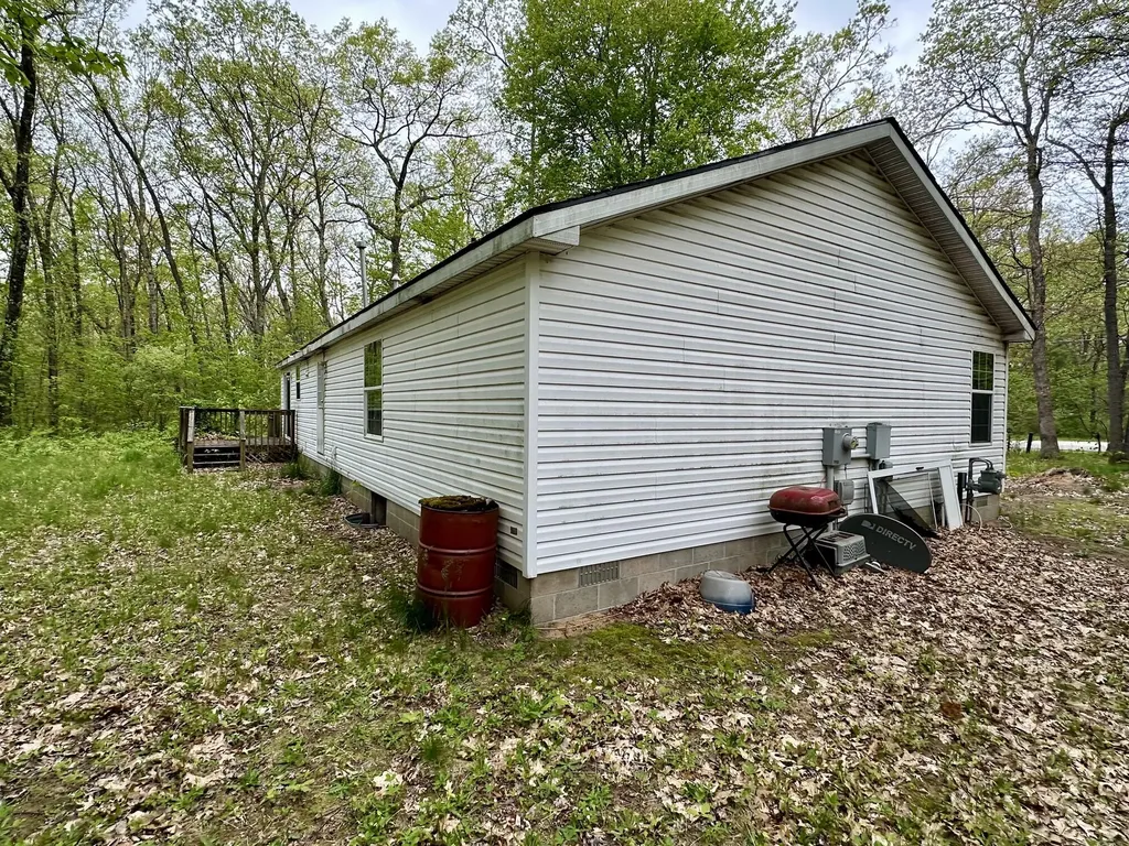 7127 Wever Road Branch Township MI 49410