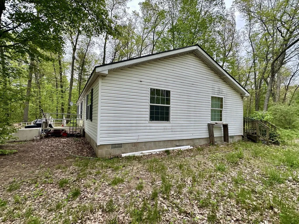 7127 Wever Road Branch Township MI 49410