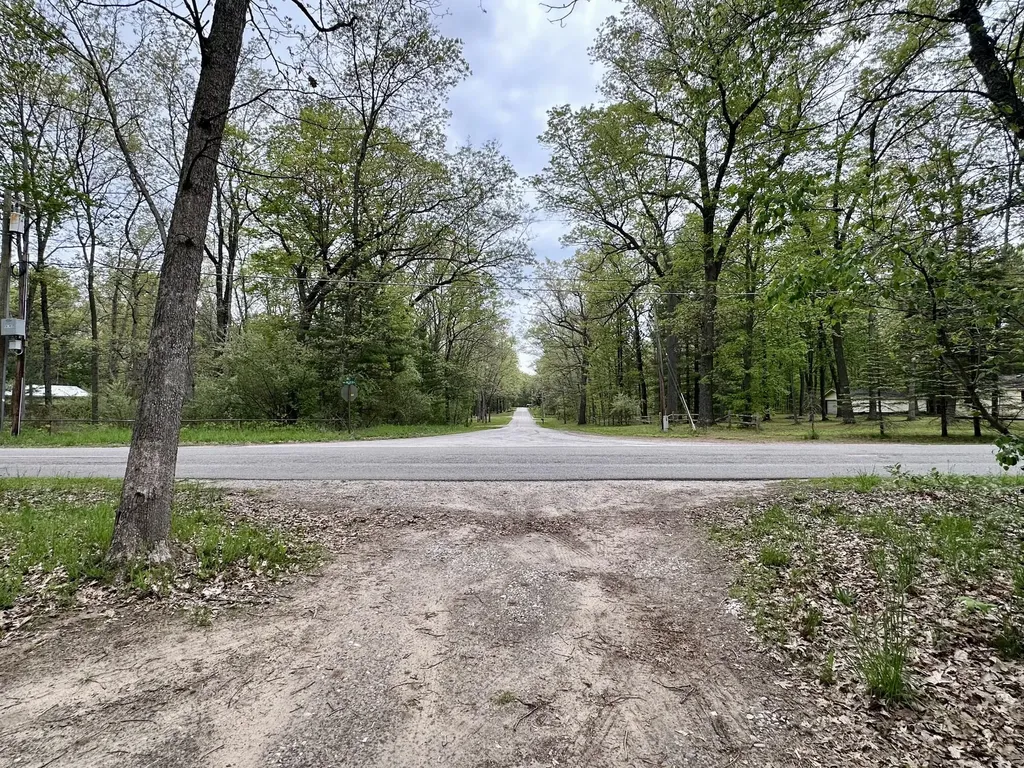 7127 Wever Road Branch Township MI 49410