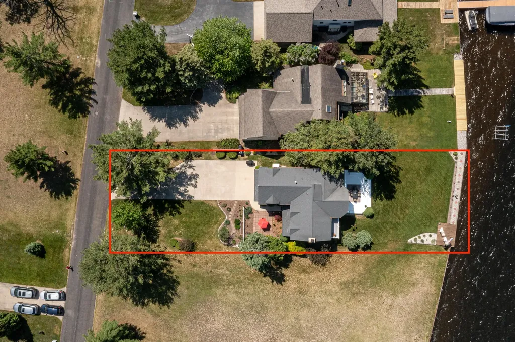 5400 Tonto Road Pentwater Township MI 49449
