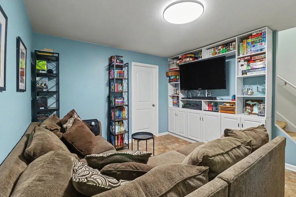 6544 W Forest Edge Drive Hamlin Township MI 49431