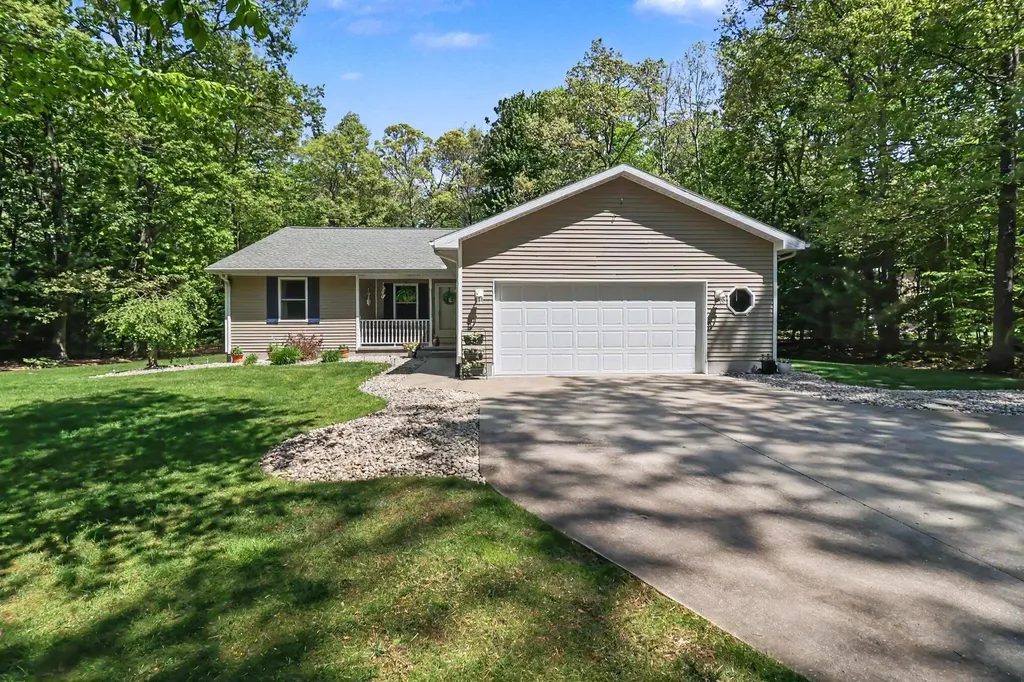 6544 W Forest Edge Drive Hamlin Township MI 49431