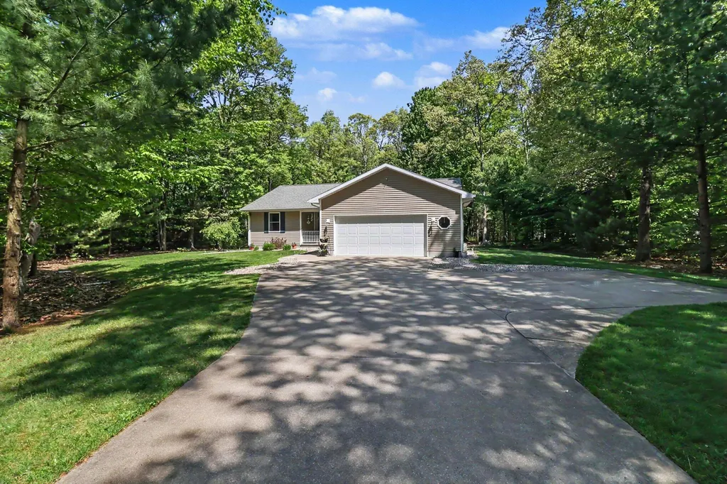 6544 W Forest Edge Drive Hamlin Township MI 49431