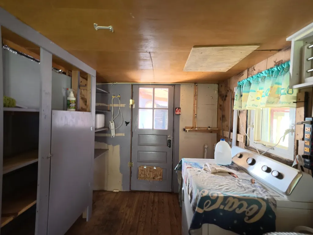 16920 6th Street Norman Township MI 49689