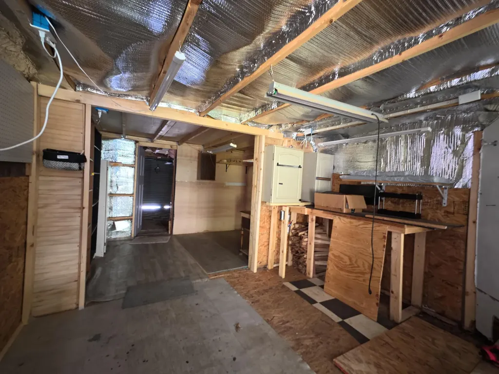 16920 6th Street Norman Township MI 49689