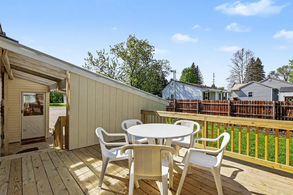 315 Elm Street East Jordan City MI 49727