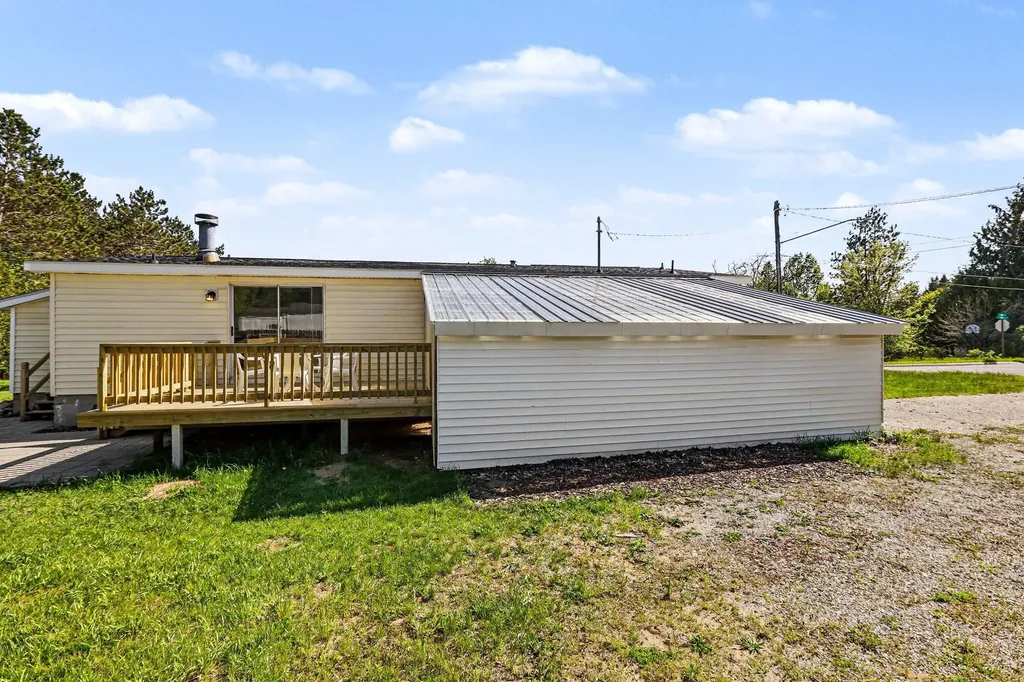 315 Elm Street East Jordan City MI 49727
