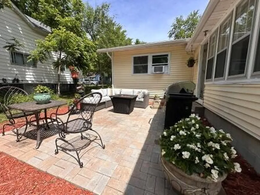 612 E Melendy Street Ludington City MI 49431