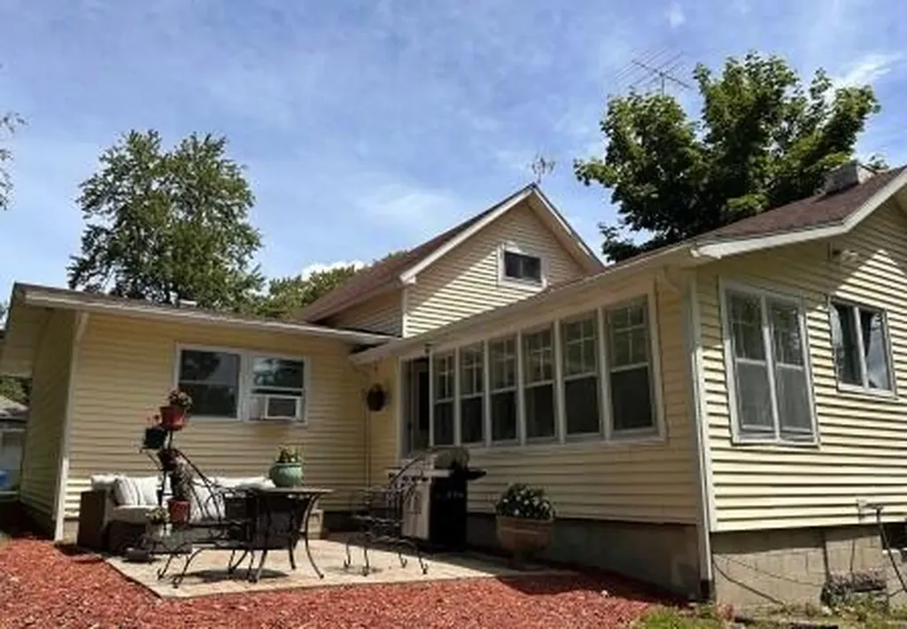 612 E Melendy Street Ludington City MI 49431