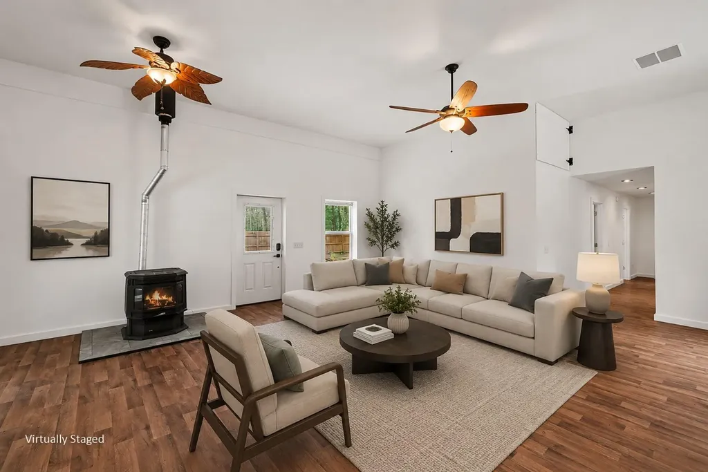 1581 Lone Pine Drive Peacock Township MI 49304